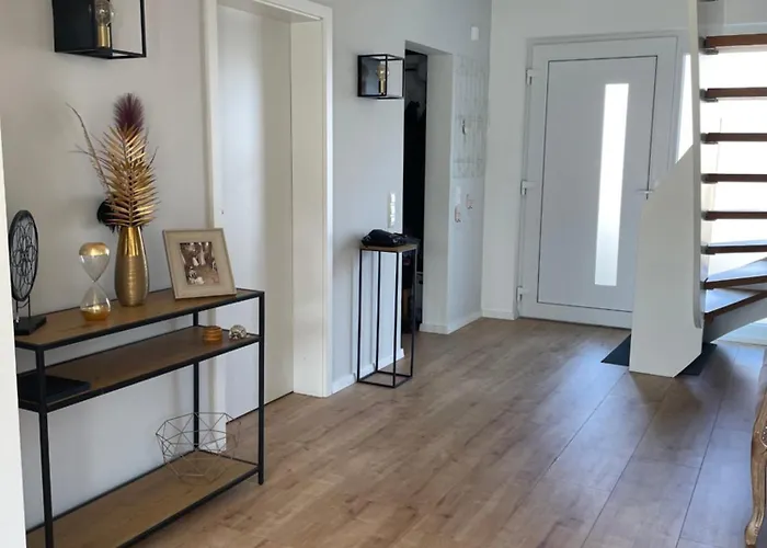 Ferienhaus Am See - Natur Pur Zwischen See Und Park * Neukieritzsch